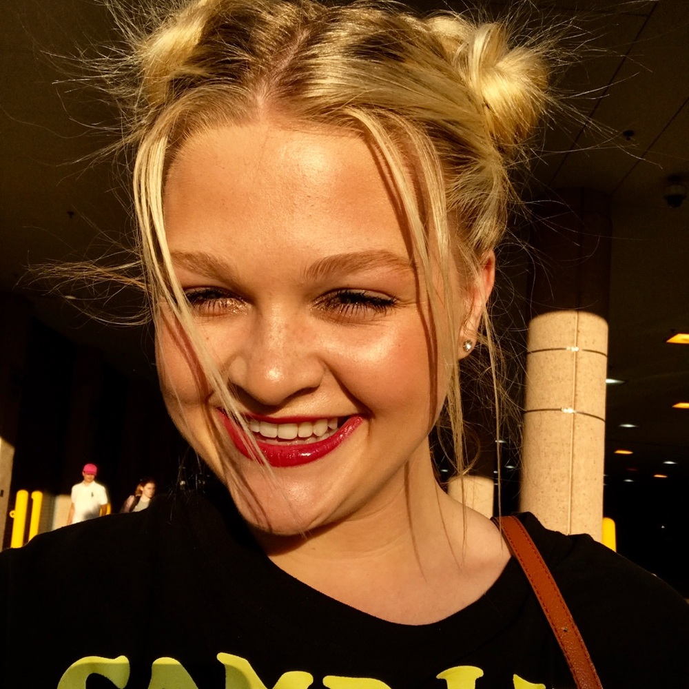 Meet your Posher, Macie rae